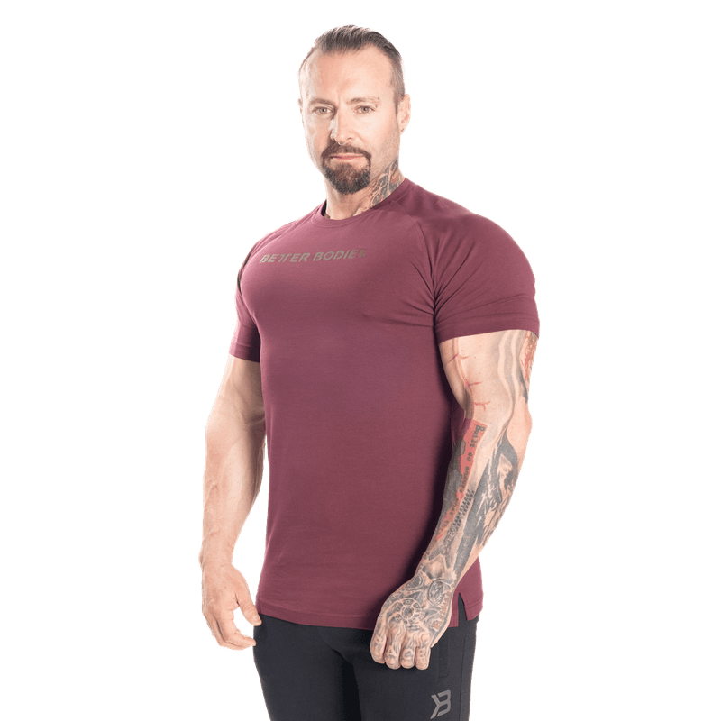 Better Bodies Gym Tapered Tee, rød t-skjorte 